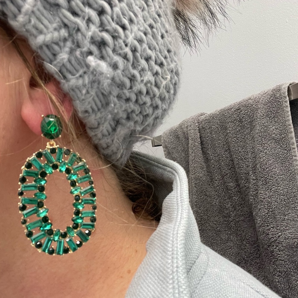 NWT NATASHA EARRINGS